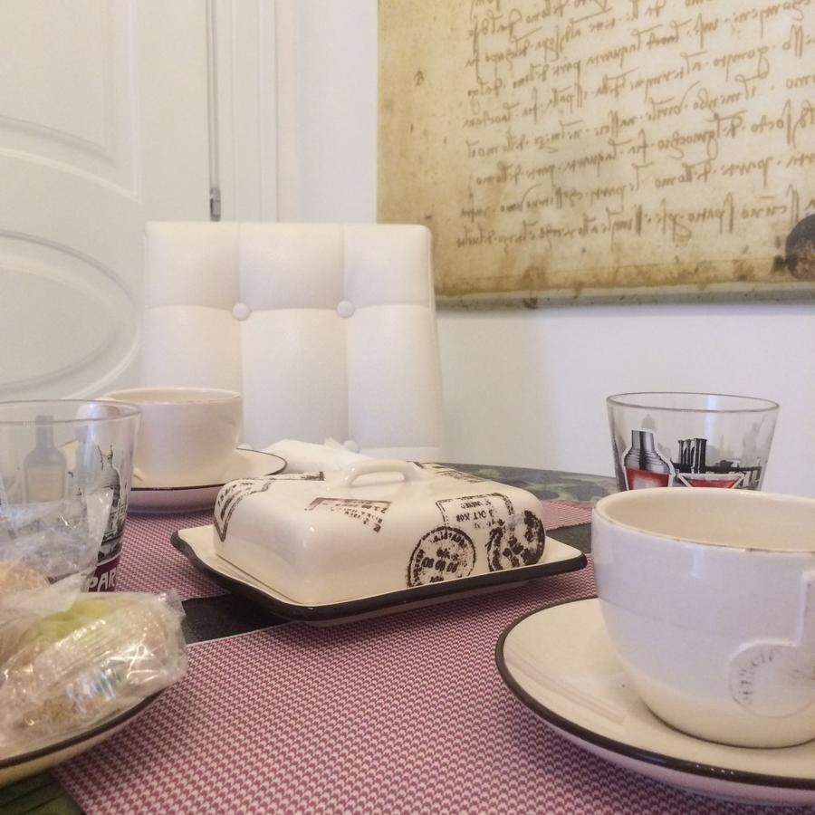 La Dimora Del Marchese Bed & Breakfast คาตาเนีย ภายนอก รูปภาพ